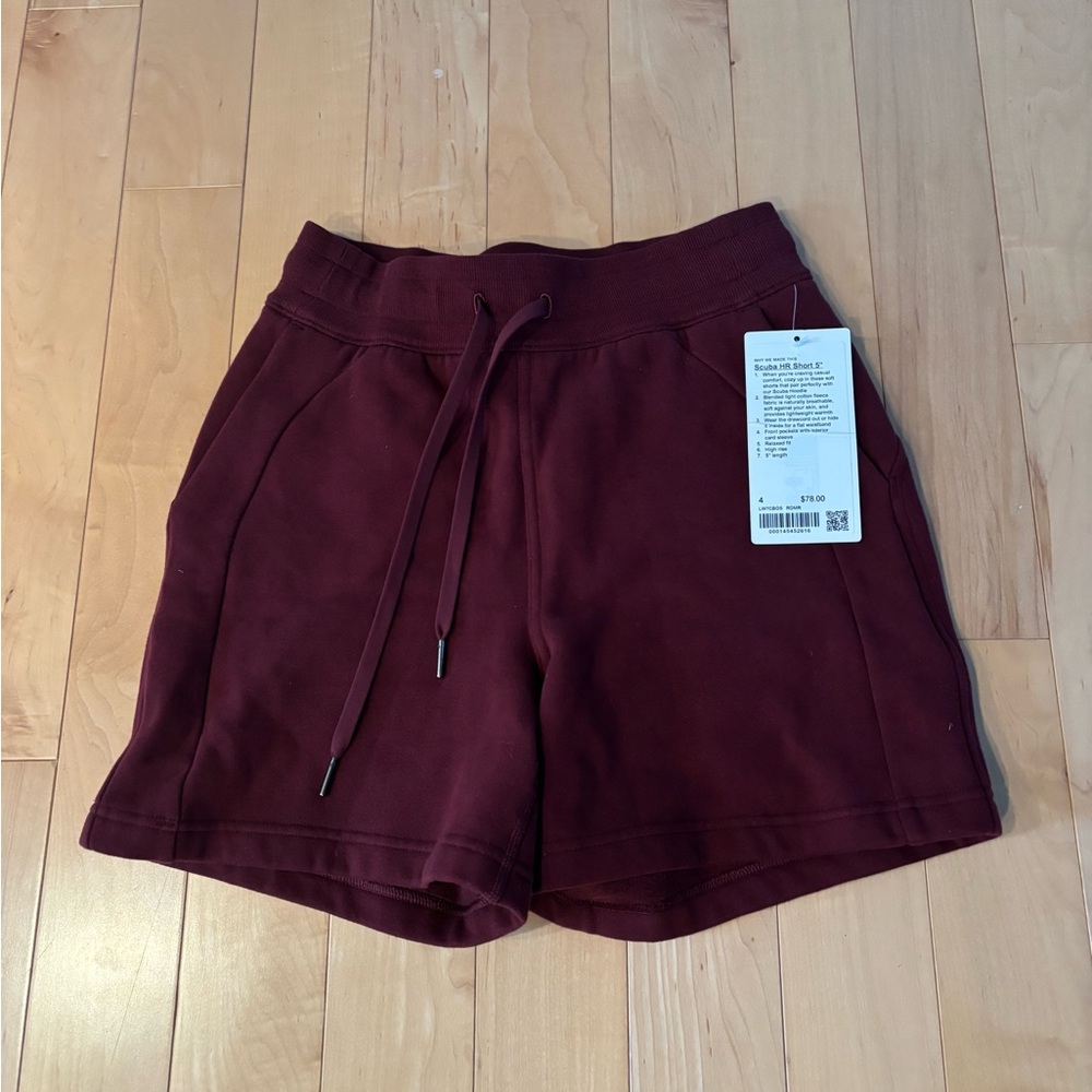 Lululemon Scuba HR Short 5”